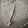 Mushie Knitted Deken 80x100cm Honeycomb Beige - Afbeelding 3
