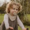 FRIGG Little Viking Fopspeen Natuurrubber Sigrid Cream - Afbeelding 3